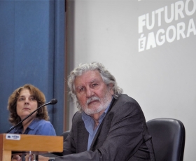Inauguração da obra de arte "Tributo" em homenagem à Darcy Ribeiro, pelo artista cubano José Villa Soberón. Foto: Beto Monteiro/Ascom UnB. 28/04/2023